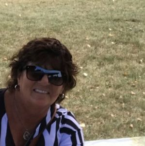 Meet your Posher, Leanne